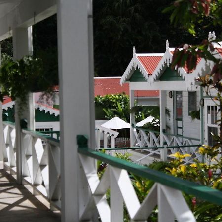 Juliana'S Hotel Windward Side ภายนอก รูปภาพ